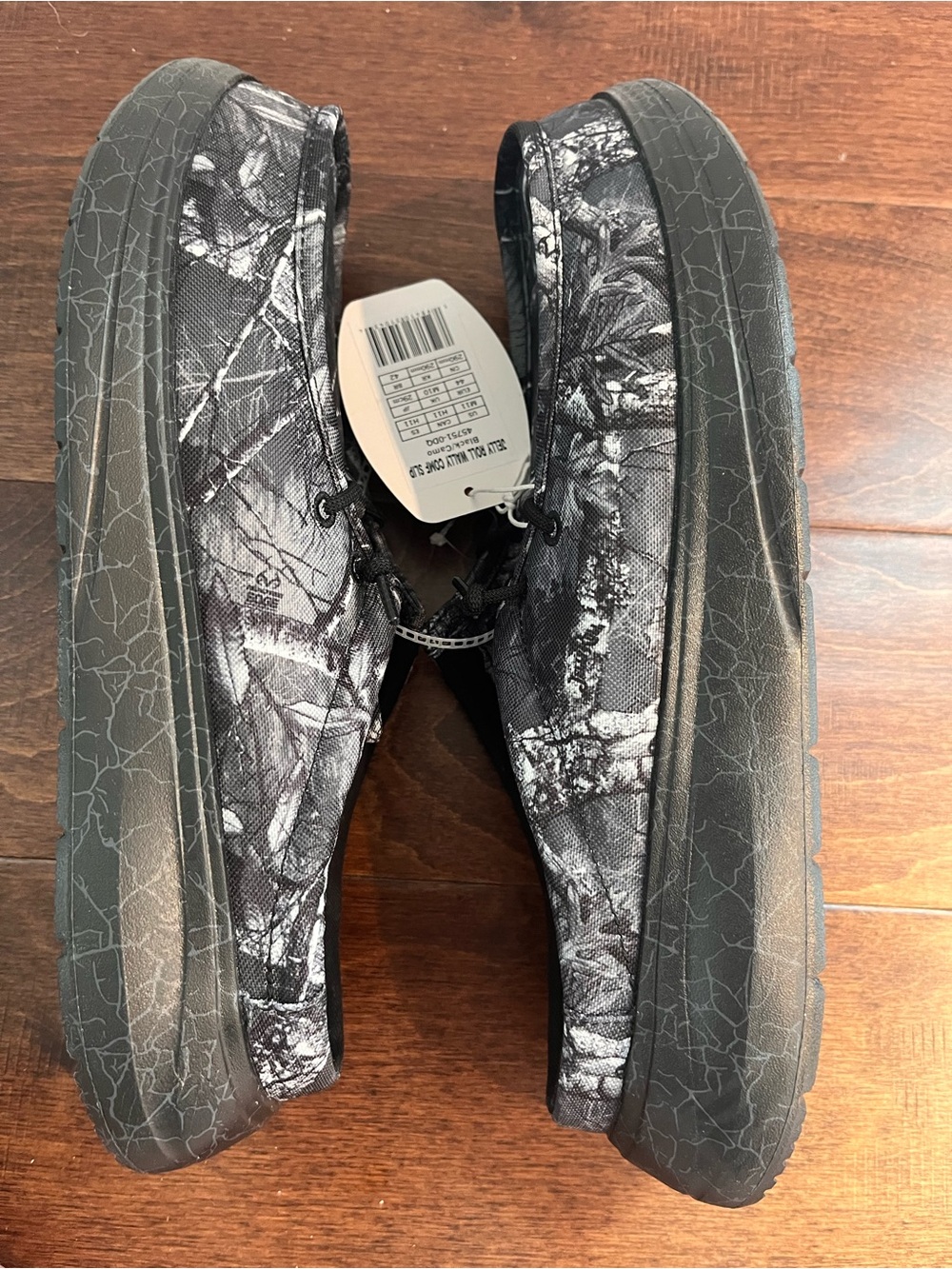 Jelly Roll Hey Dude Wally Men's Black & Gray Camo Slip-On Loafers - Picture 4 of 9